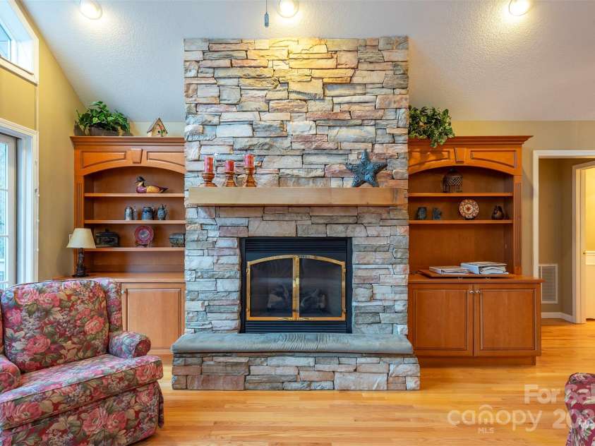 128 Sullivan Lane, Lake Lure, NC 28746.  MLS# CAR4327732, YatesRealty ID 3038. 