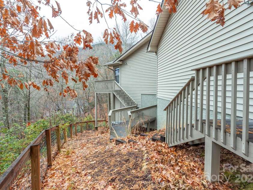 128 Sullivan Lane, Lake Lure, NC 28746.  MLS# CAR4327732, YatesRealty ID 3038. 