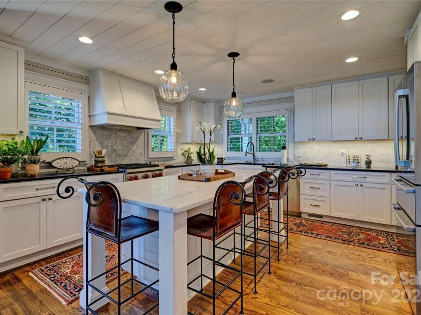 850 Little Terrapin Road, Cashiers, NC 28717.  MLS# CAR4166217, YatesRealty ID 3038. 