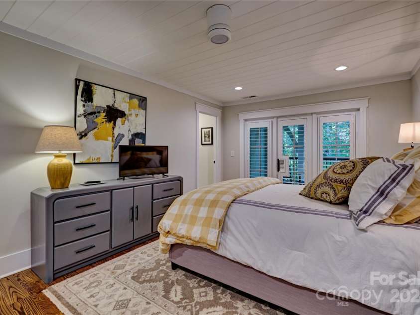 850 Little Terrapin Road, Cashiers, NC 28717.  MLS# CAR4166217, YatesRealty ID 3038. 