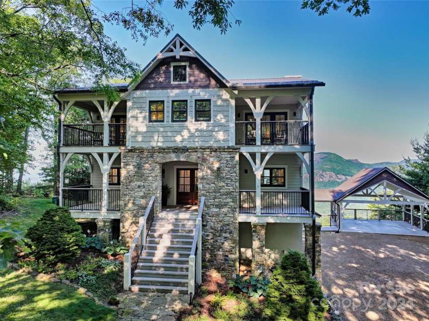 850 Little Terrapin Road, Cashiers, NC 28717.  MLS# CAR4166217, YatesRealty ID 3038. 
