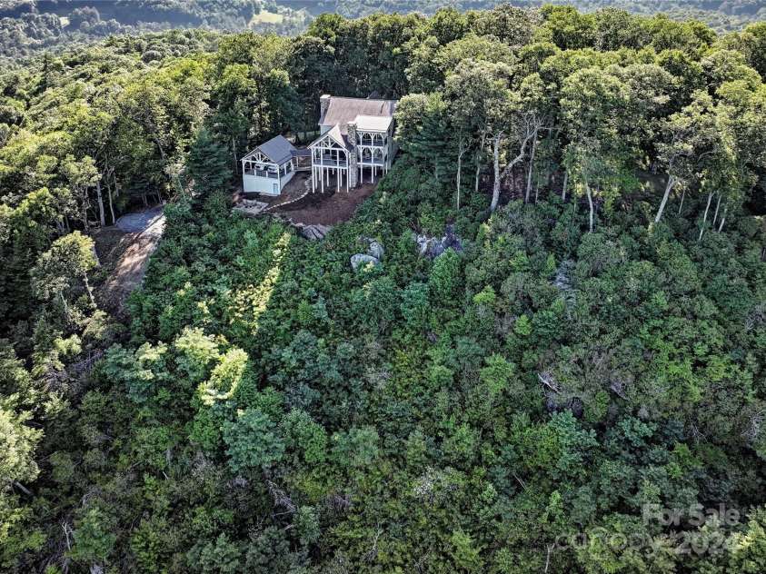 850 Little Terrapin Road, Cashiers, NC 28717.  MLS# CAR4166217, YatesRealty ID 3038. 
