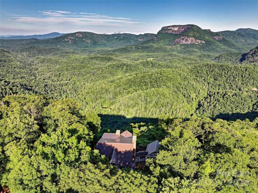 850 Little Terrapin Road, Cashiers, NC 28717.  MLS# CAR4166217, YatesRealty ID 3038. 