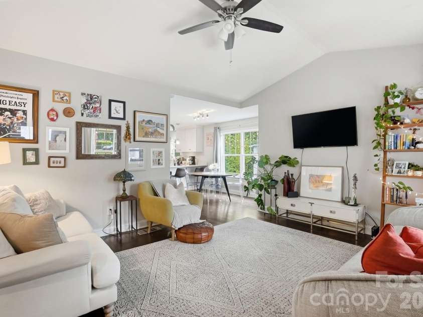 1204 Condon Street, Charlotte, NC 28216.  MLS# CAR4392224, YatesRealty ID 30380. 