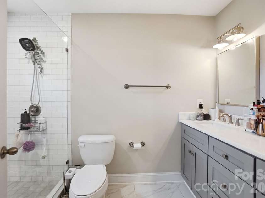 1204 Condon Street, Charlotte, NC 28216.  MLS# CAR4392224, YatesRealty ID 30380. 