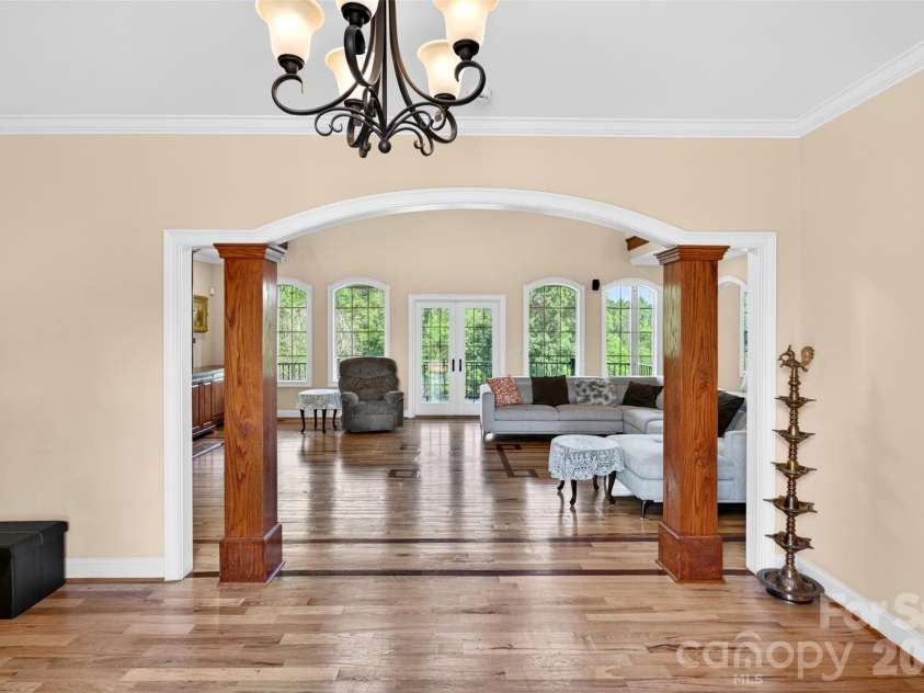 502 Hickory Hollow Road, Inman, SC 29349.  MLS# CAR4383931, YatesRealty ID 30381. 