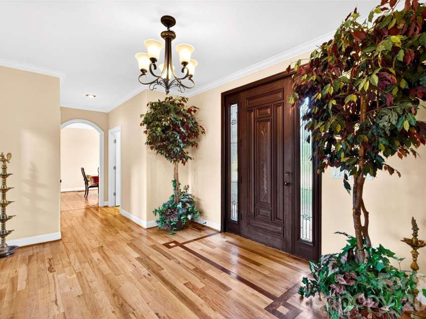 502 Hickory Hollow Road, Inman, SC 29349.  MLS# CAR4383931, YatesRealty ID 30381. 