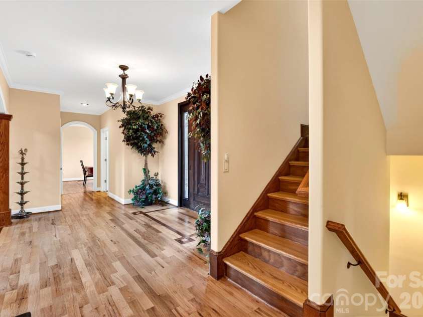 502 Hickory Hollow Road, Inman, SC 29349.  MLS# CAR4383931, YatesRealty ID 30381. 