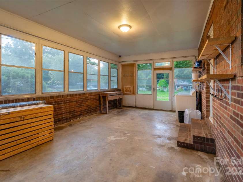 1132 Arbor Drive, Salisbury, NC 28144.  MLS# CAR4272753, YatesRealty ID 30382. 