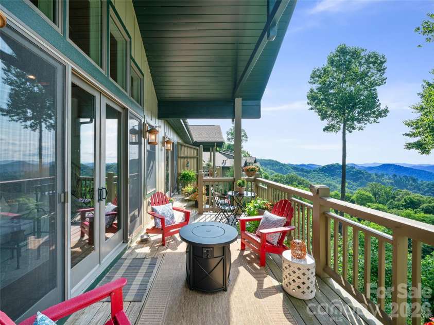530 Andrew Banks Road, Burnsville, NC 28714.  MLS# CAR4413512, YatesRealty ID 30382. Deck and balcony