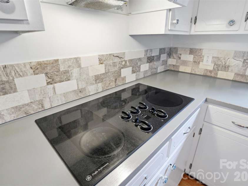 2848 Walter Drive, Concord, NC 28027.  MLS# CAR4383876, YatesRealty ID 30383. 