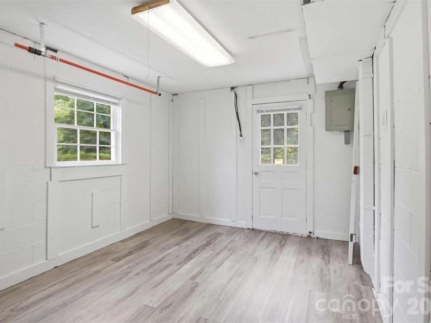 2848 Walter Drive, Concord, NC 28027.  MLS# CAR4383876, YatesRealty ID 30383. 