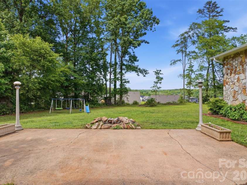 2848 Walter Drive, Concord, NC 28027.  MLS# CAR4383876, YatesRealty ID 30383. 