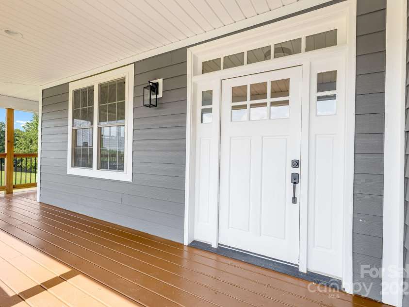 45 Horizon Way, Alexander, NC 28701.  MLS# CAR4289234, YatesRealty ID 30384. 