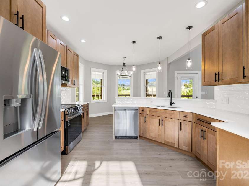 45 Horizon Way, Alexander, NC 28701.  MLS# CAR4289234, YatesRealty ID 30384. 