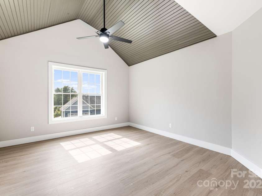 45 Horizon Way, Alexander, NC 28701.  MLS# CAR4289234, YatesRealty ID 30384. 