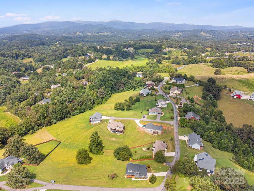 45 Horizon Way, Alexander, NC 28701.  MLS# CAR4289234, YatesRealty ID 30384. 