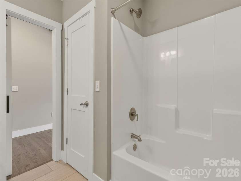 133 Asher Lane, Etowah, NC 28729.  MLS# CAR4383530, YatesRealty ID 30385. 