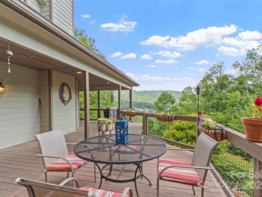 272 Appaloosa Trail, Burnsville, NC 28714.  MLS# CAR4287221, YatesRealty ID 30385. 