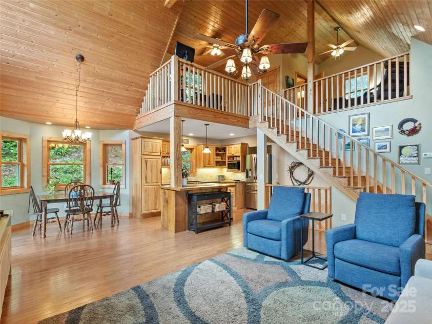 272 Appaloosa Trail, Burnsville, NC 28714.  MLS# CAR4287221, YatesRealty ID 30385. 