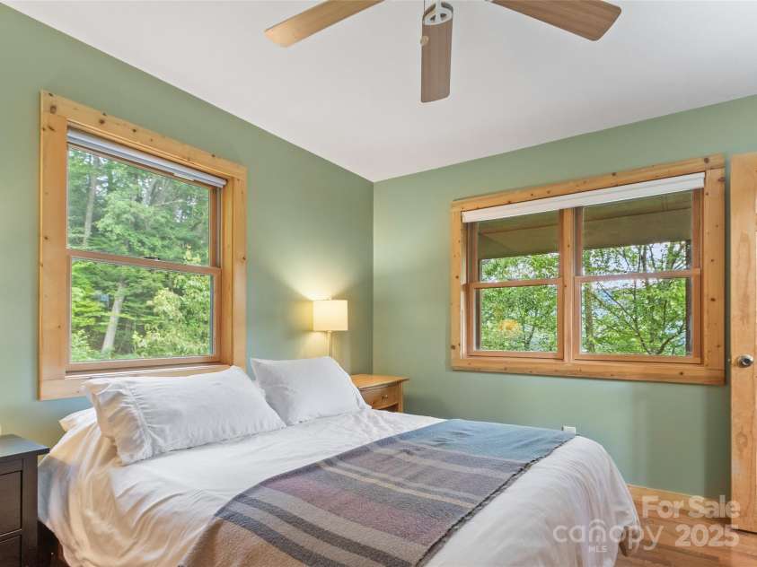 272 Appaloosa Trail, Burnsville, NC 28714.  MLS# CAR4287221, YatesRealty ID 30385. 