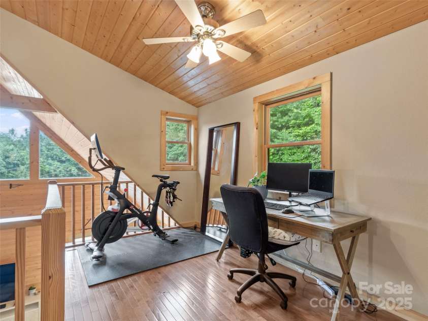 272 Appaloosa Trail, Burnsville, NC 28714.  MLS# CAR4287221, YatesRealty ID 30385. 