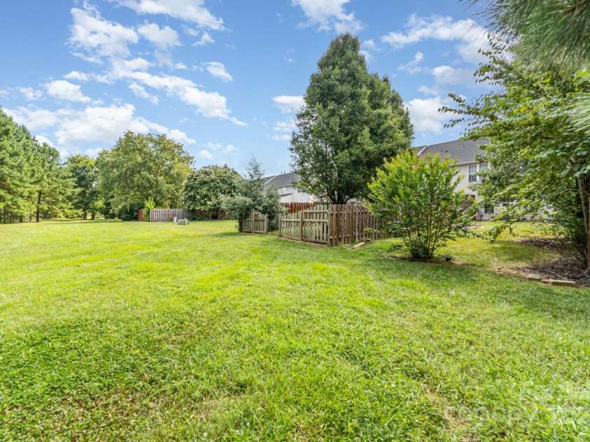 4016 Holly Villa Circle, Indian Trail, NC 28079.  MLS# CAR4284463, YatesRealty ID 30387. 