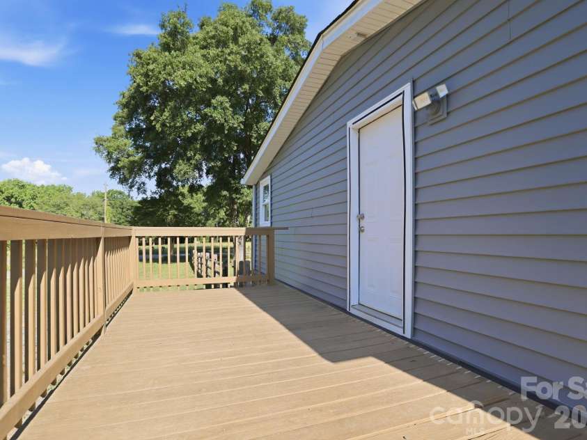 9644 Blackwelder Road, Fort Mill, SC 29707.  MLS# CAR4381870, YatesRealty ID 30387. 