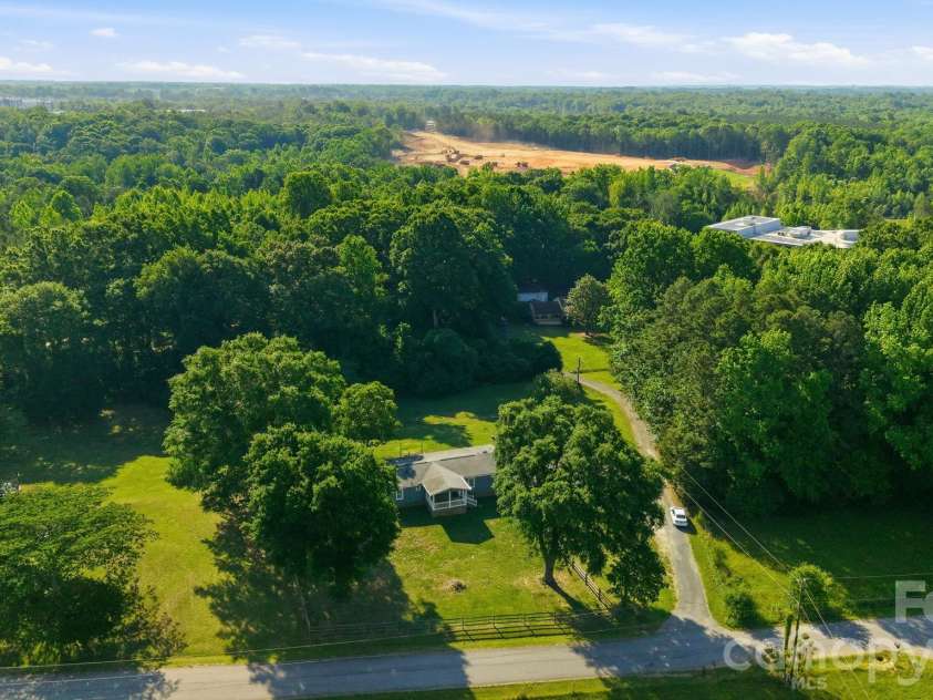 9644 Blackwelder Road, Fort Mill, SC 29707.  MLS# CAR4381870, YatesRealty ID 30387. 