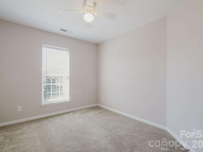 2215 Whitford Lane, Charlotte, NC 28210.  MLS# CAR4335370, YatesRealty ID 3039. 