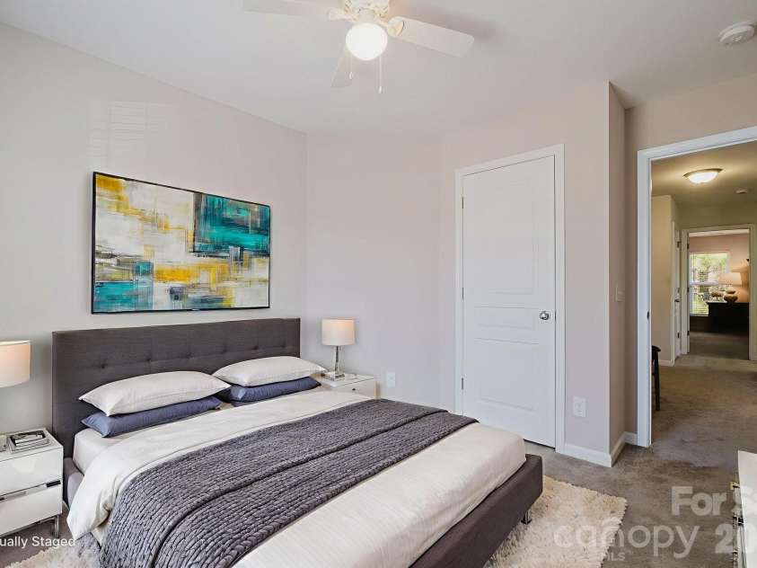 2215 Whitford Lane, Charlotte, NC 28210.  MLS# CAR4335370, YatesRealty ID 3039. 