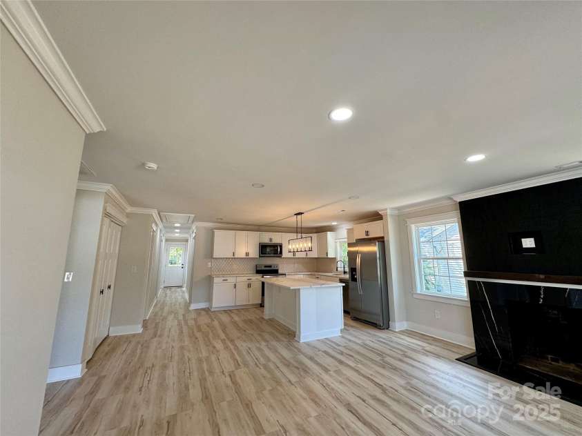 142 Morrow Avenue, Albemarle, NC 28001.  MLS# CAR4285421, YatesRealty ID 30390. 