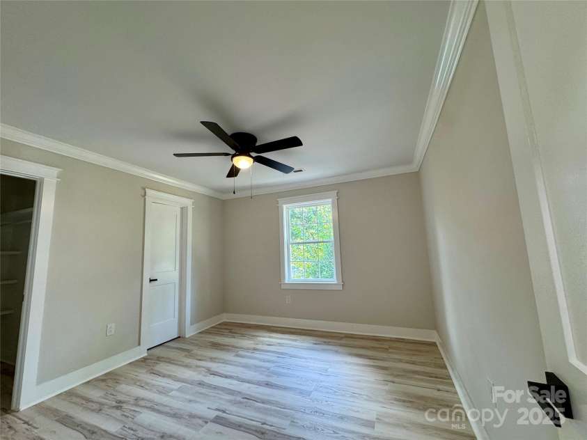 142 Morrow Avenue, Albemarle, NC 28001.  MLS# CAR4285421, YatesRealty ID 30390. 