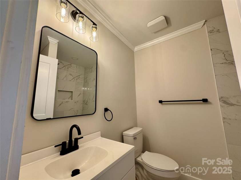 142 Morrow Avenue, Albemarle, NC 28001.  MLS# CAR4285421, YatesRealty ID 30390. 