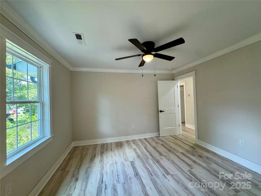 142 Morrow Avenue, Albemarle, NC 28001.  MLS# CAR4285421, YatesRealty ID 30390. 