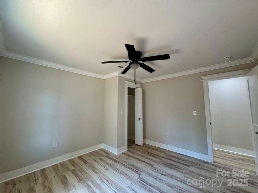 142 Morrow Avenue, Albemarle, NC 28001.  MLS# CAR4285421, YatesRealty ID 30390. 