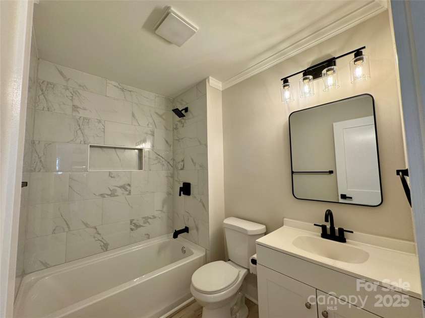 142 Morrow Avenue, Albemarle, NC 28001.  MLS# CAR4285421, YatesRealty ID 30390. 