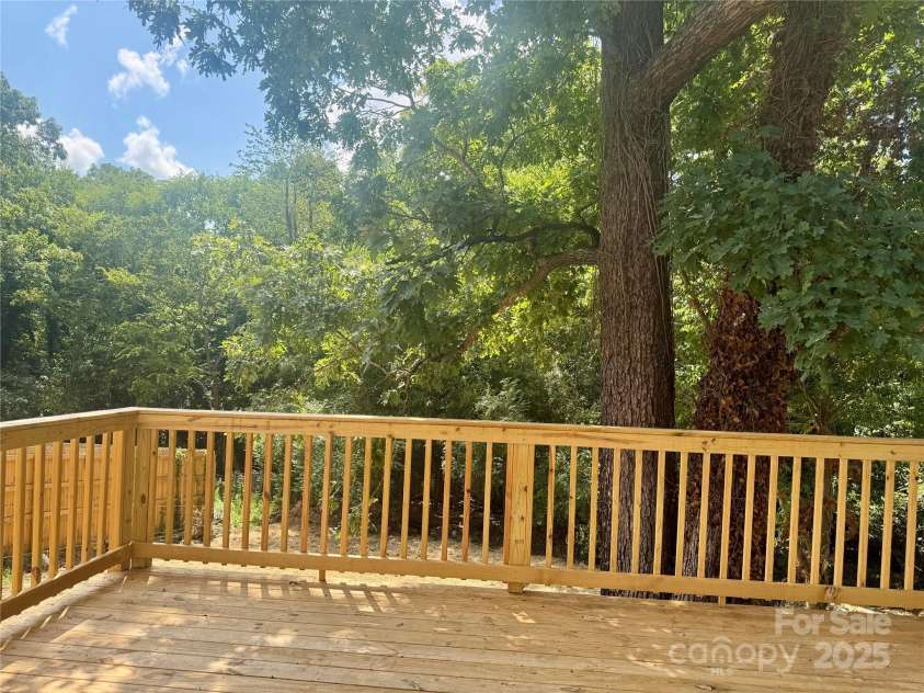 142 Morrow Avenue, Albemarle, NC 28001.  MLS# CAR4285421, YatesRealty ID 30390. 