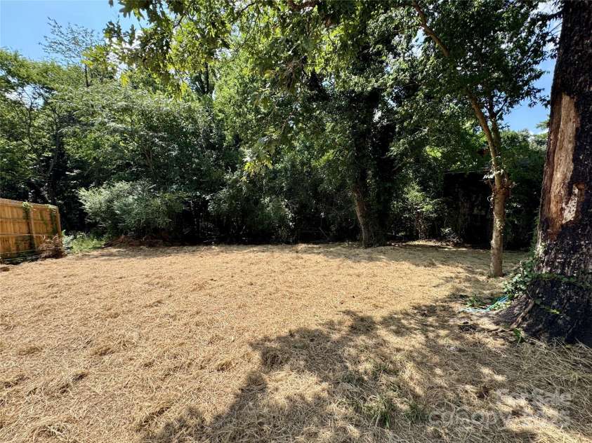 142 Morrow Avenue, Albemarle, NC 28001.  MLS# CAR4285421, YatesRealty ID 30390. 