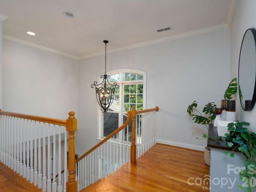 1617 Brook Road, Charlotte, NC 28205.  MLS# CAR4381506, YatesRealty ID 30391. 