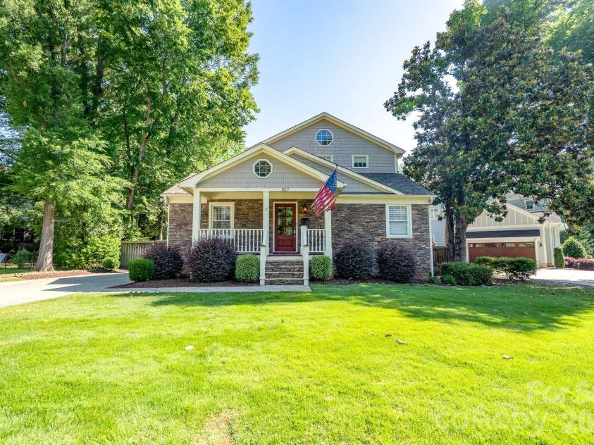 1617 Brook Road, Charlotte, NC 28205.  MLS# CAR4381506, YatesRealty ID 30391. 