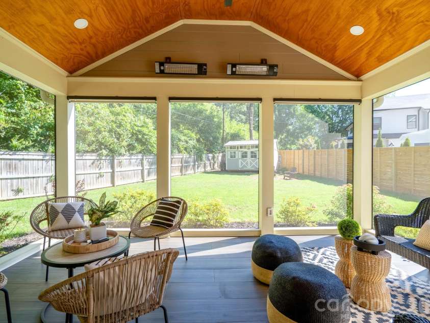 1617 Brook Road, Charlotte, NC 28205.  MLS# CAR4381506, YatesRealty ID 30391. 