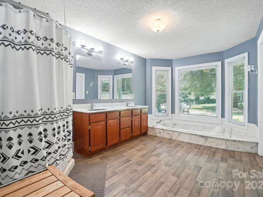 6649 Forney Hill Road, Denver, NC 28037.  MLS# CAR4287843, YatesRealty ID 30391. 