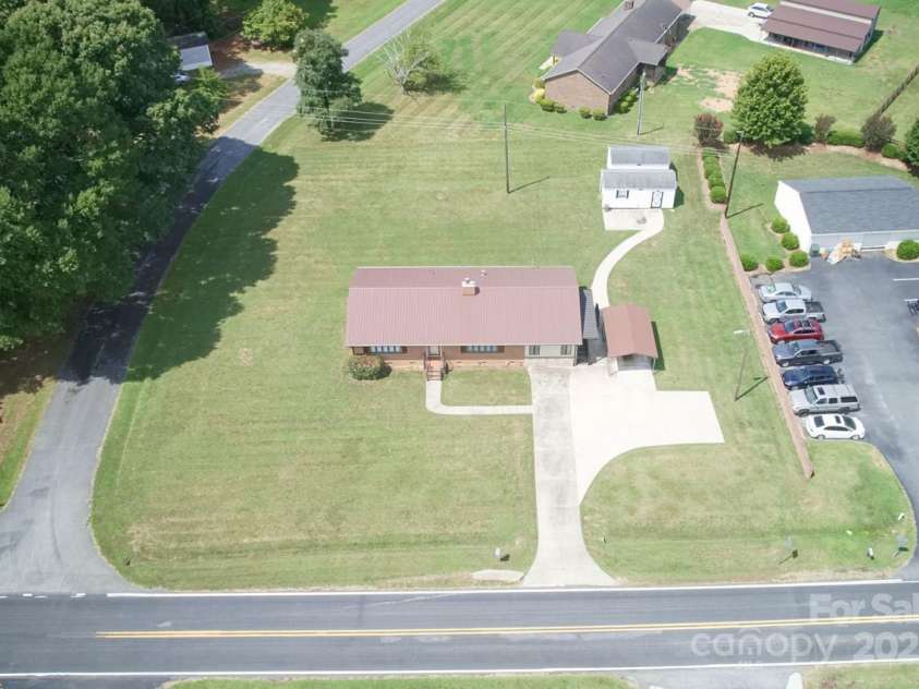 128 Killian Farm Road, Stanley, NC 28164.  MLS# CAR4288617, YatesRealty ID 30393. Level lot