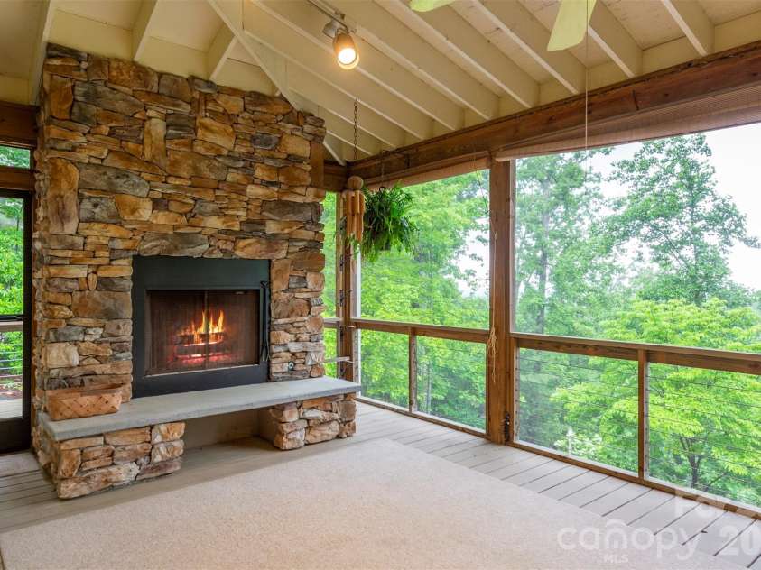 204 Briarcliff None, Asheville, NC 28804.  MLS# CAR4356958, YatesRealty ID 30393. 