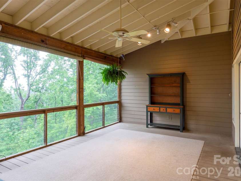 204 Briarcliff None, Asheville, NC 28804.  MLS# CAR4356958, YatesRealty ID 30393. 