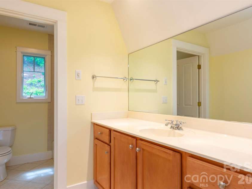 204 Briarcliff None, Asheville, NC 28804.  MLS# CAR4356958, YatesRealty ID 30393. A full bathroom on the second floor.