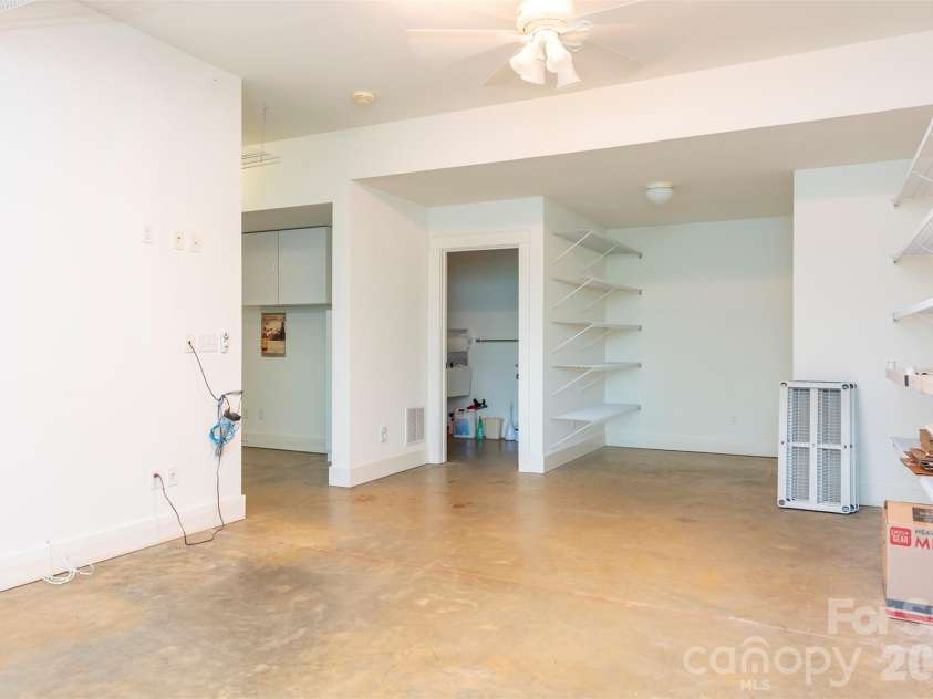204 Briarcliff None, Asheville, NC 28804.  MLS# CAR4356958, YatesRealty ID 30393. Additional heated flex space for a workshop, studio or office.