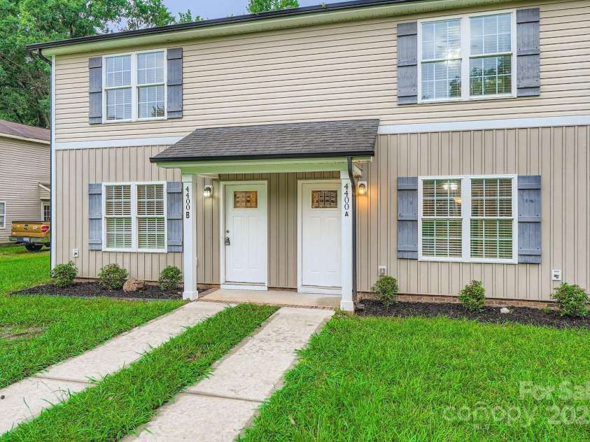 4400 Tantilla Circle, Charlotte, NC 28215.  MLS# CAR4286611, YatesRealty ID 30395. 