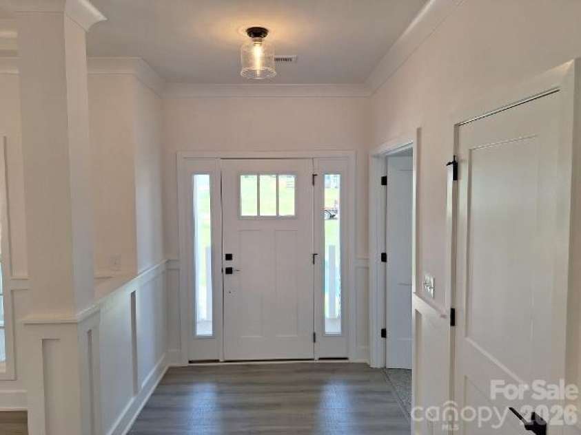 5143 Colchester Court, Catawba, NC 28609.  MLS# CAR4392247, YatesRealty ID 30395. Foyer